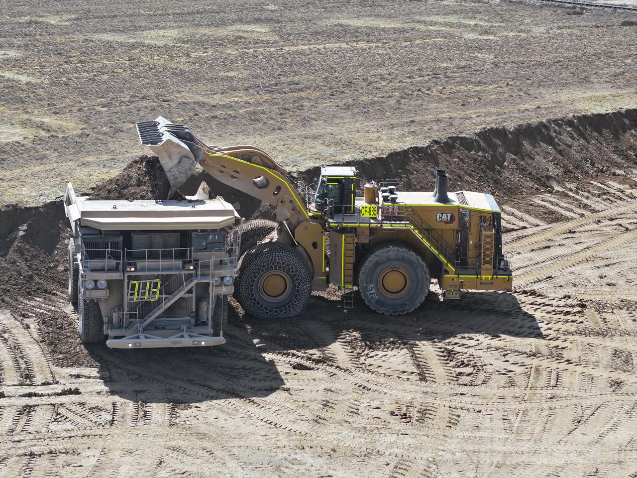 Heavy mining equipment fleet operations